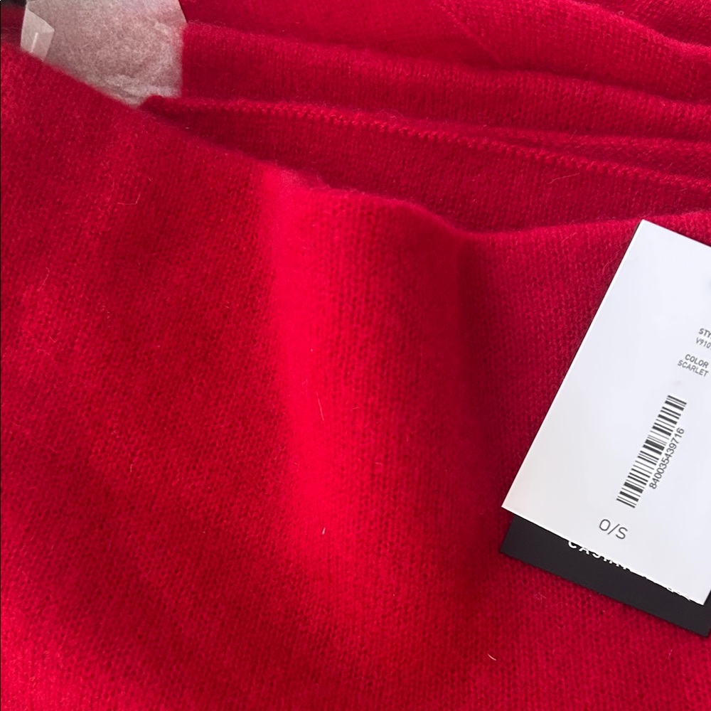 NWT C by Bloomingdales Cashmere Red Women's Shawl - Picture 6 of 6